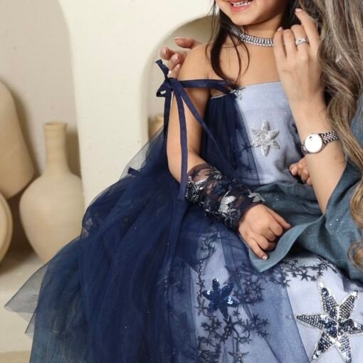 Lulu Stars - Image 2